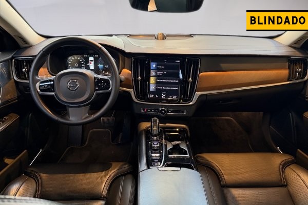 VOLVO S90 2.0 T8 RECHARGE INSCRIPTION AWD GEARTRONIC 2019/2019